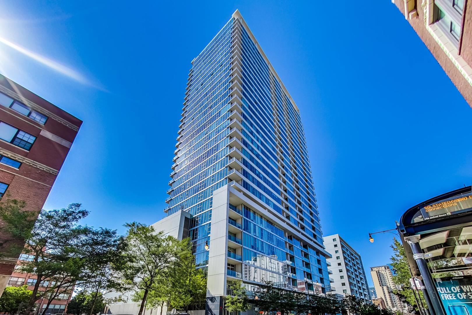 1720 S Michigan Avenue 2011 Property Photo 1