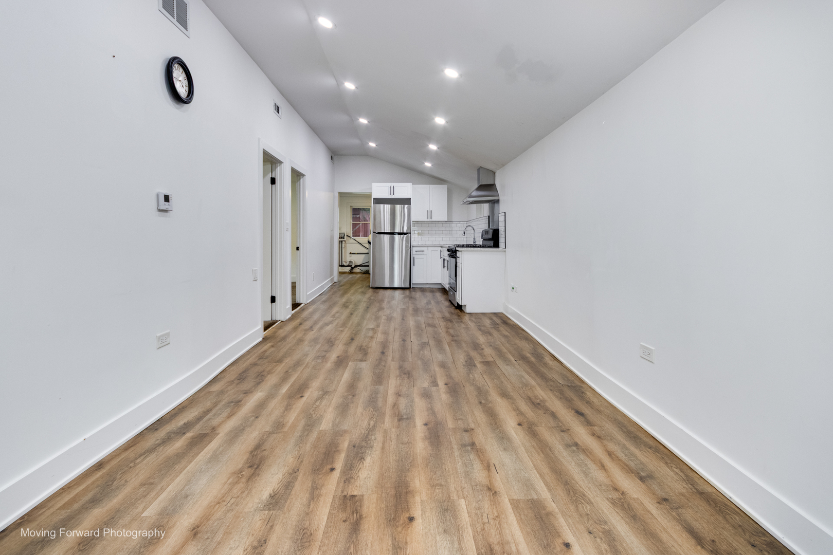 1437 Superior Street Property Photo 7