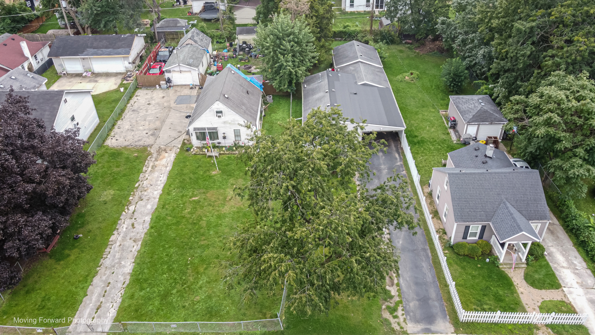 1437 Superior Street Property Photo 14