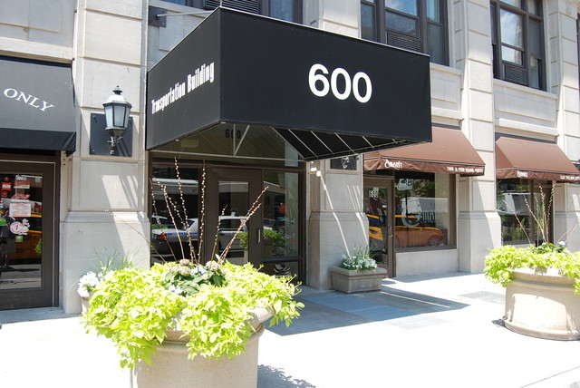600 S Dearborn Street 1701 Property Photo 1