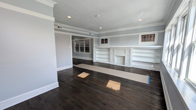 5028 W Lawrence Avenue Property Photo 3