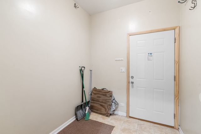5028 W Lawrence Avenue Property Photo 25