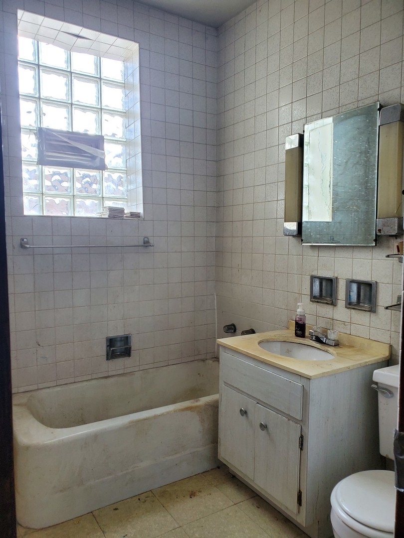 2705 W 39th Place Property Photo 12