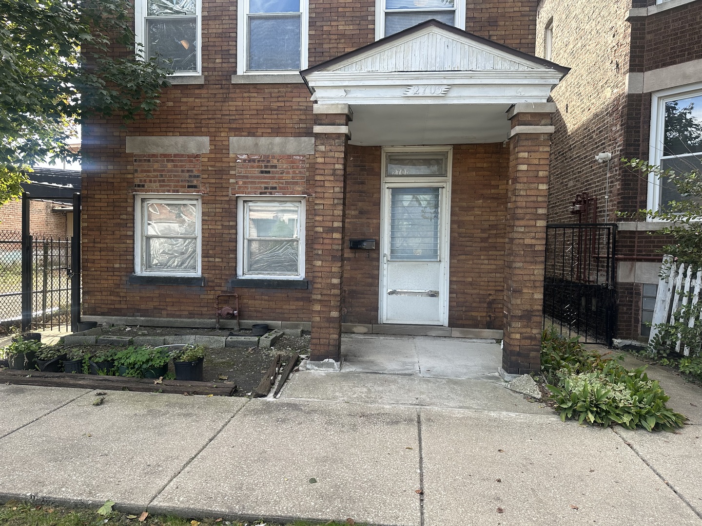 2705 W 39th Place Property Photo 24