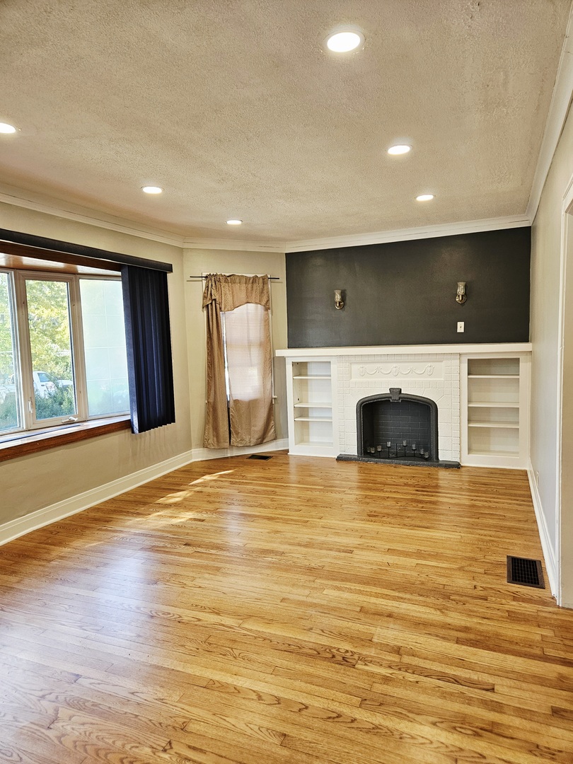 15805 S Marshfield Avenue Property Photo 5