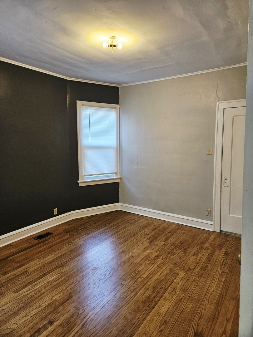 15805 S Marshfield Avenue Property Photo 7