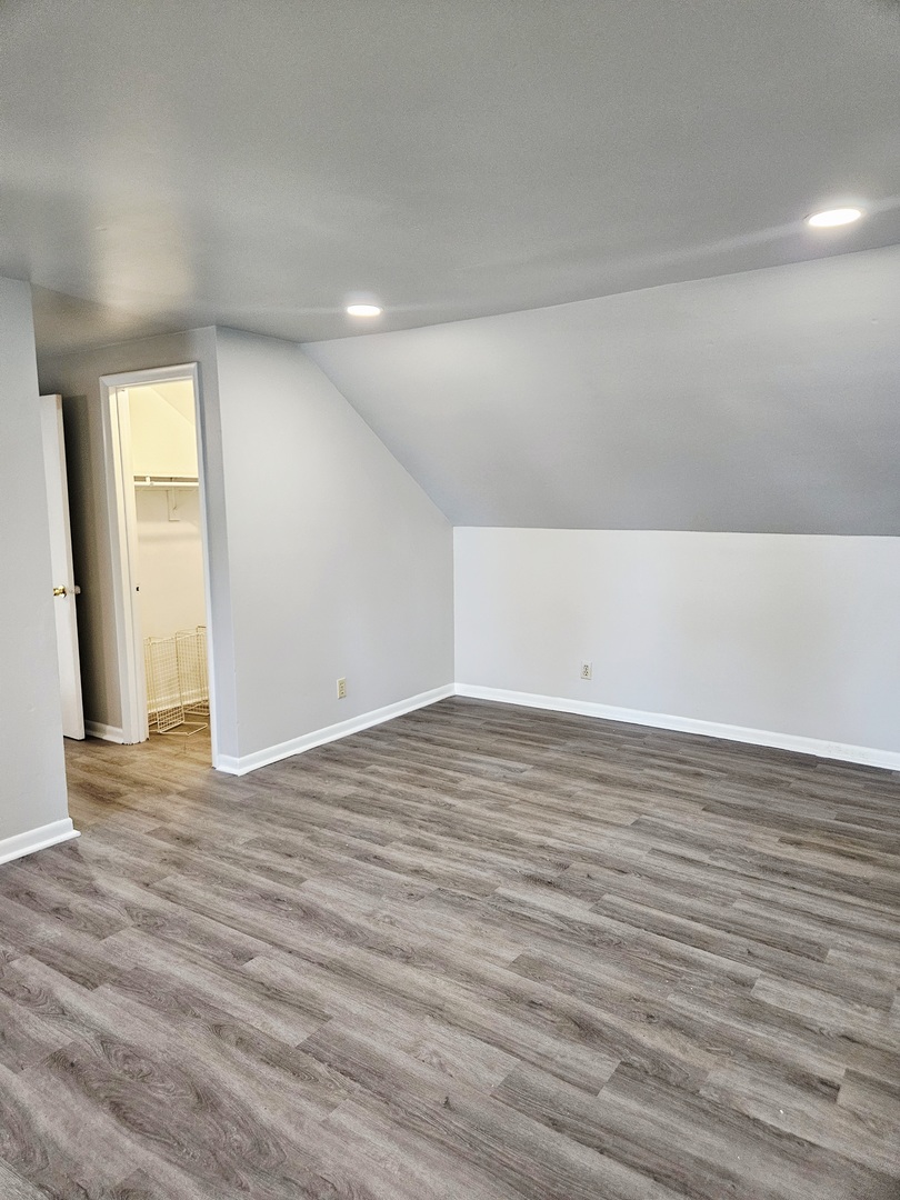 15805 S Marshfield Avenue Property Photo 22