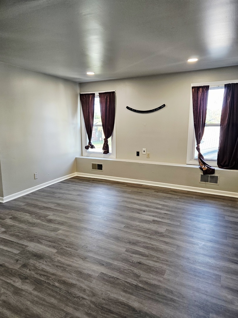 15805 S Marshfield Avenue Property Photo 23