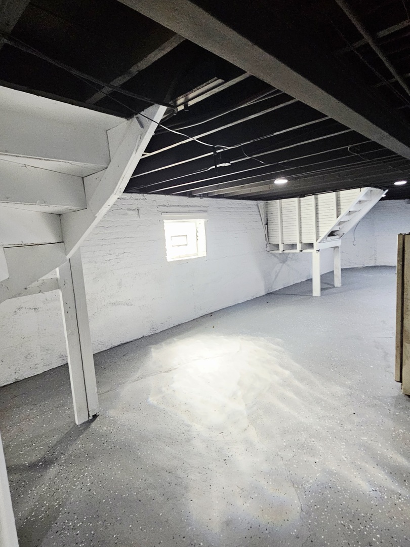 15805 S Marshfield Avenue Property Photo 26