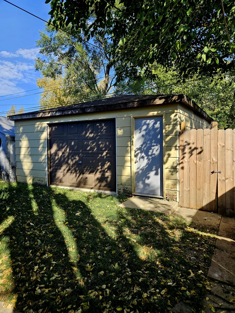 15805 S Marshfield Avenue Property Photo 31