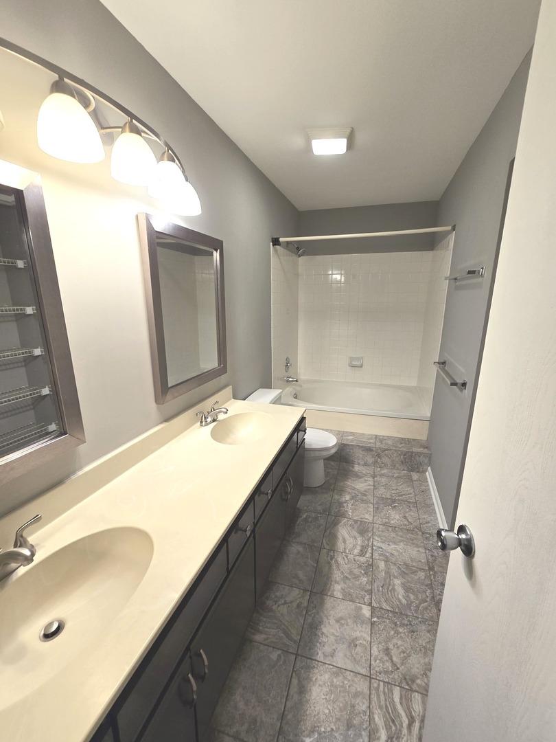 1672 Pebble Beach Circle Property Photo 9