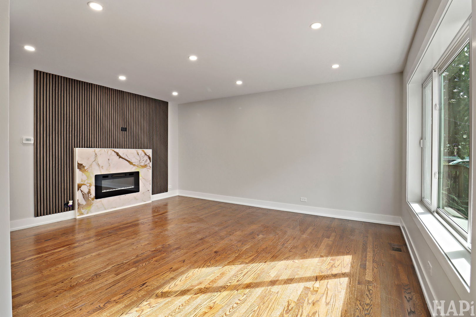 2554 Rose Street Property Photo 3