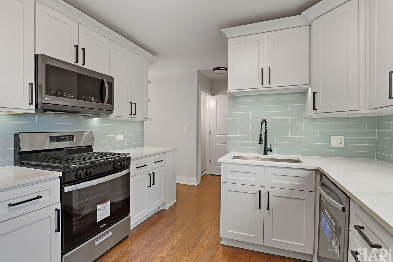 2554 Rose Street Property Photo 6