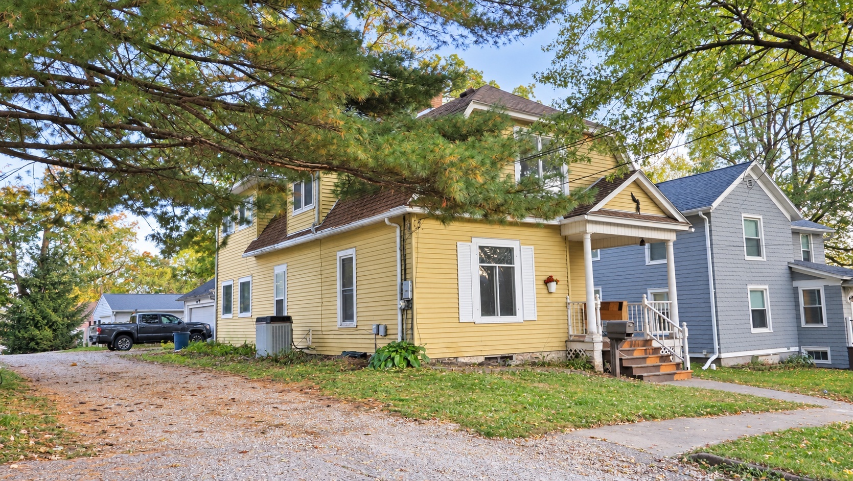 506 N Genesee Street Property Photo 2