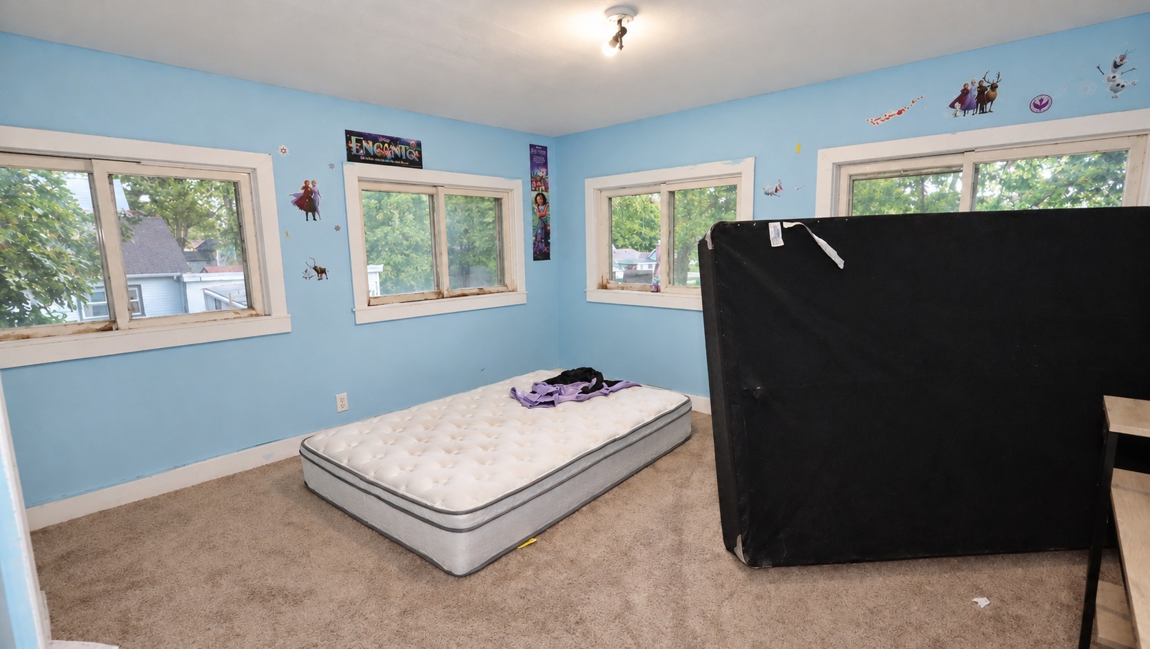 506 N Genesee Street Property Photo 14