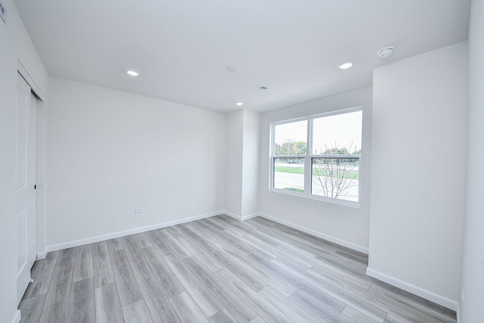 1708 Espacio Drive 3004 Property Photo 4