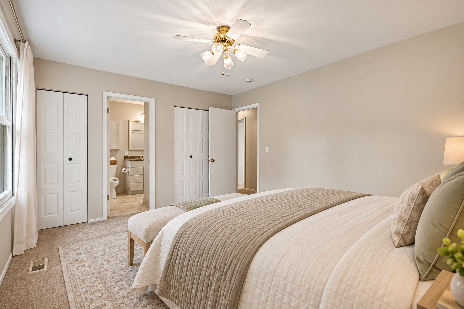 409 N Glengarry Drive Property Photo 10