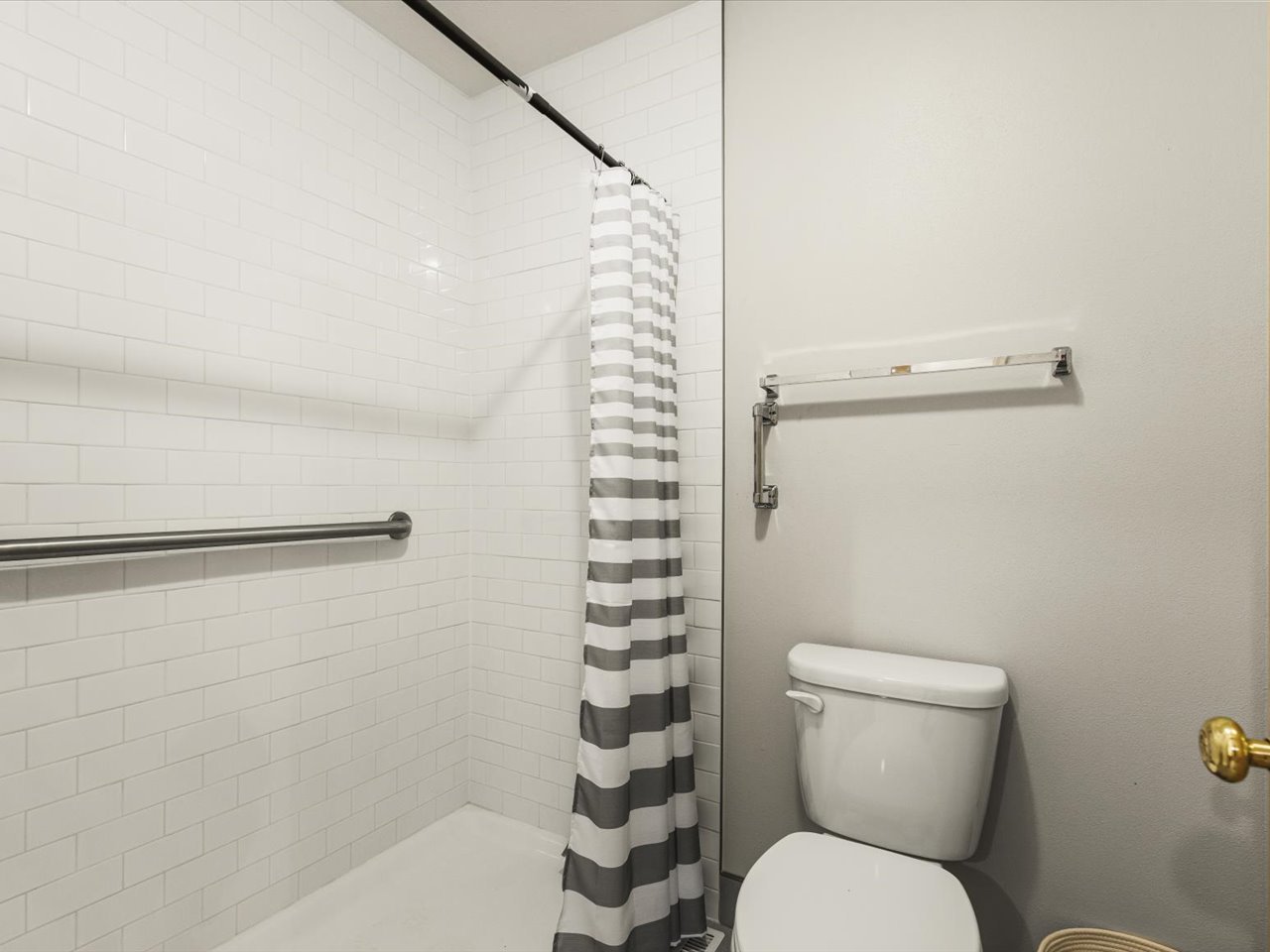 12784850 Property Photo 18