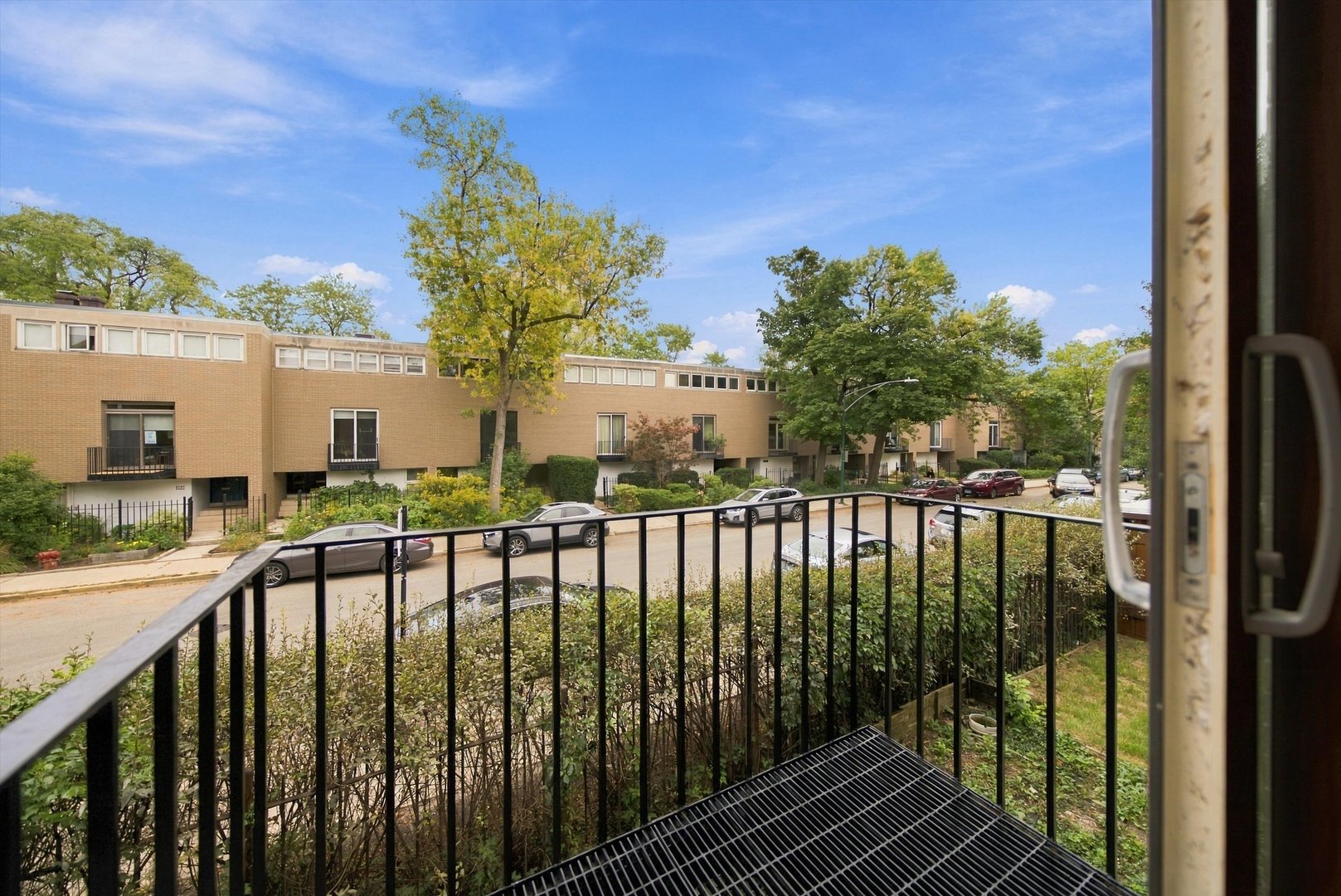 1473 E Park Place Property Photo 6