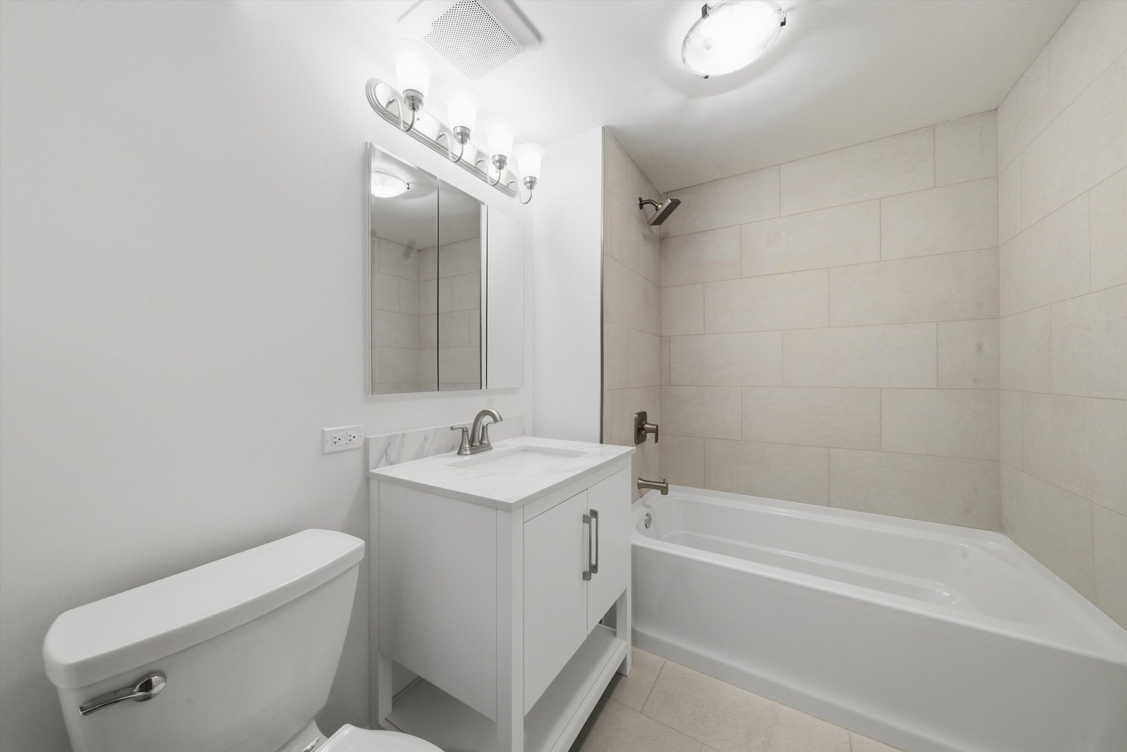 1473 E Park Place Property Photo 20