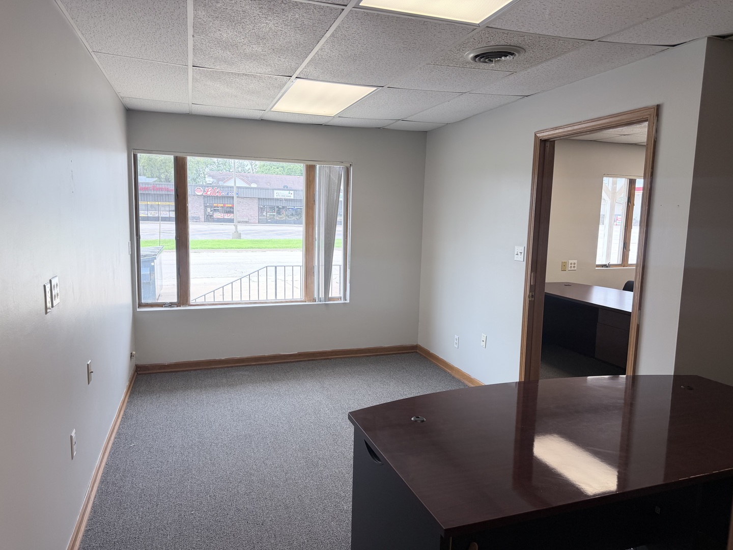 10 N Locust Street Property Photo 3