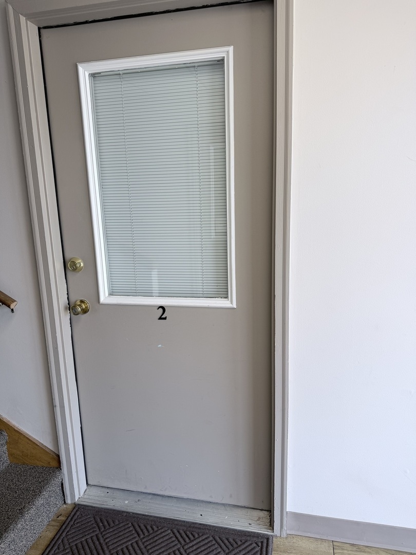 10 N Locust Street Property Photo 7