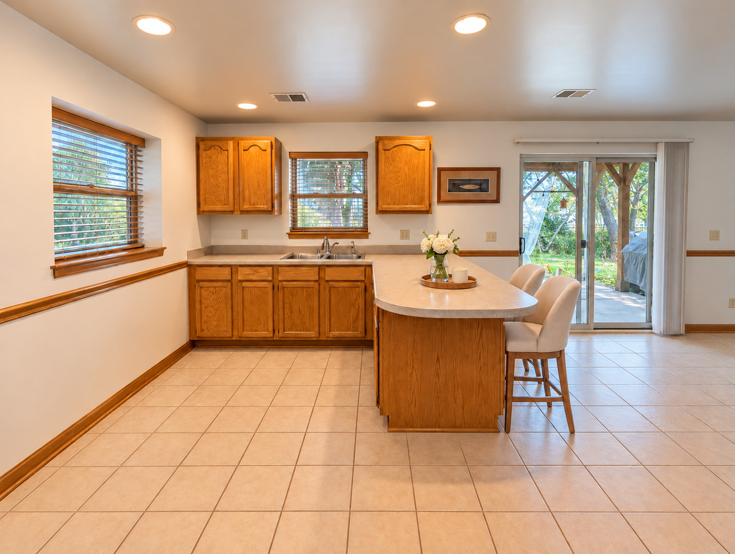 732 Robertson Road Property Photo 17