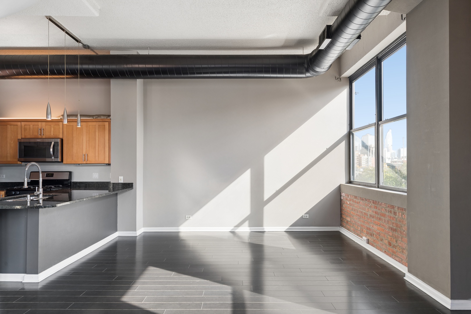 812 W Van Buren Street 4d Property Photo 7