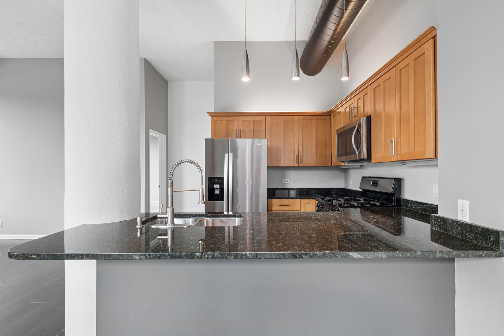 812 W Van Buren Street 4d Property Photo 10