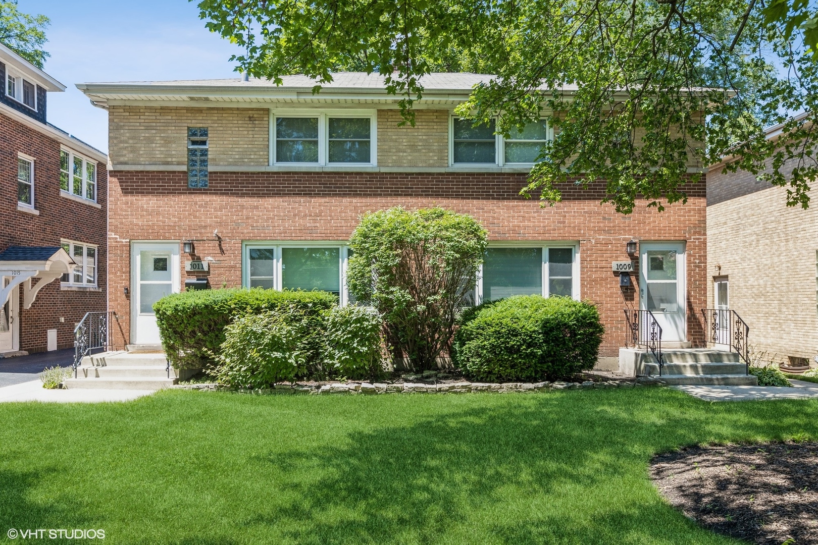 1009 & 1011 W Hillgrove Avenue Property Photo 1