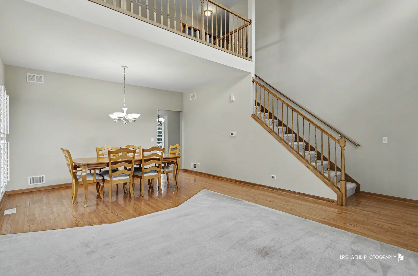 3230 Midlane Drive Property Photo 3