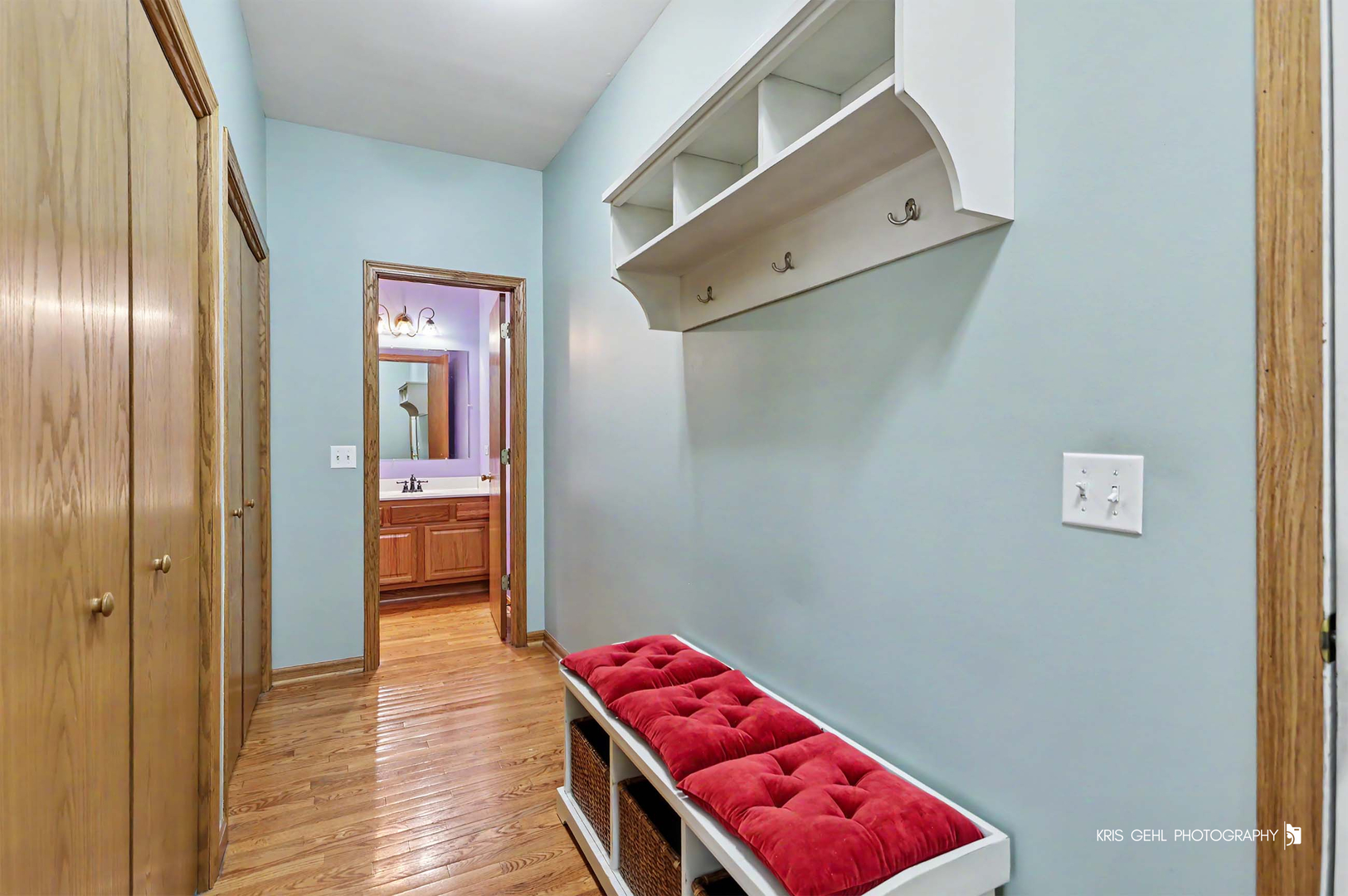 3230 Midlane Drive Property Photo 9