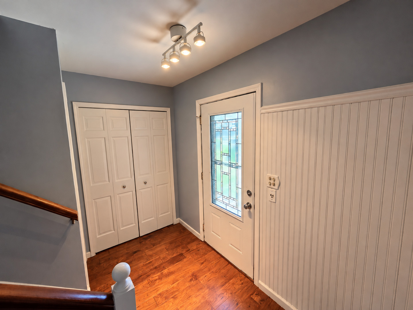 2600 Midland Drive Property Photo 4