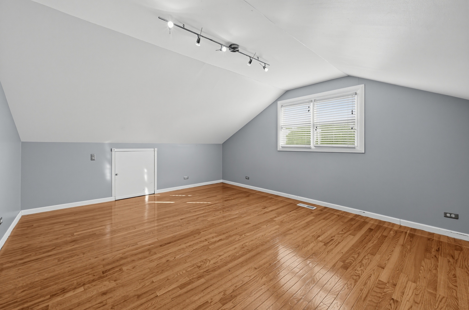 2600 Midland Drive Property Photo 20