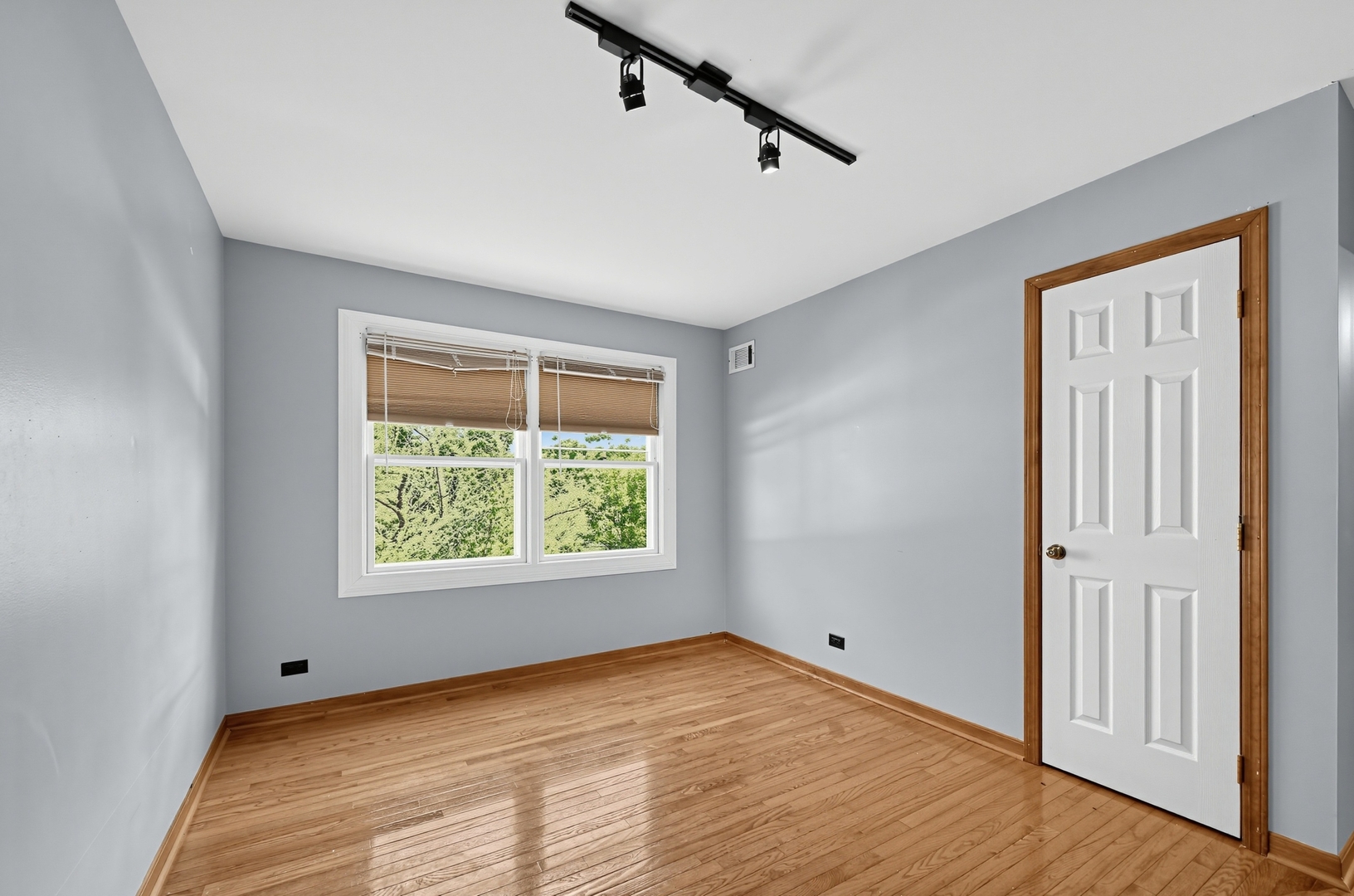 2600 Midland Drive Property Photo 24