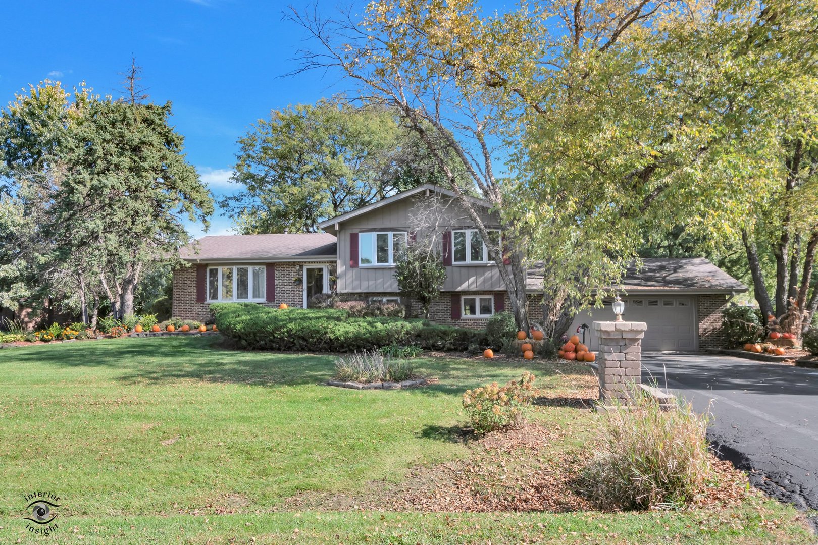 14423 S Stately Oaks Circle Property Photo 3