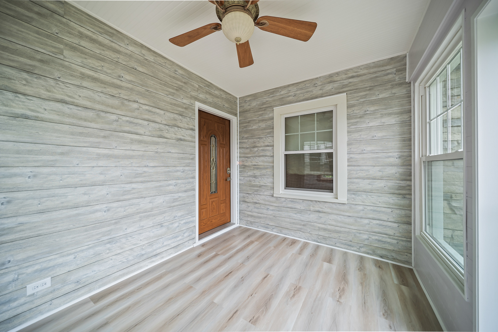 2421 14th Avenue Property Photo 6