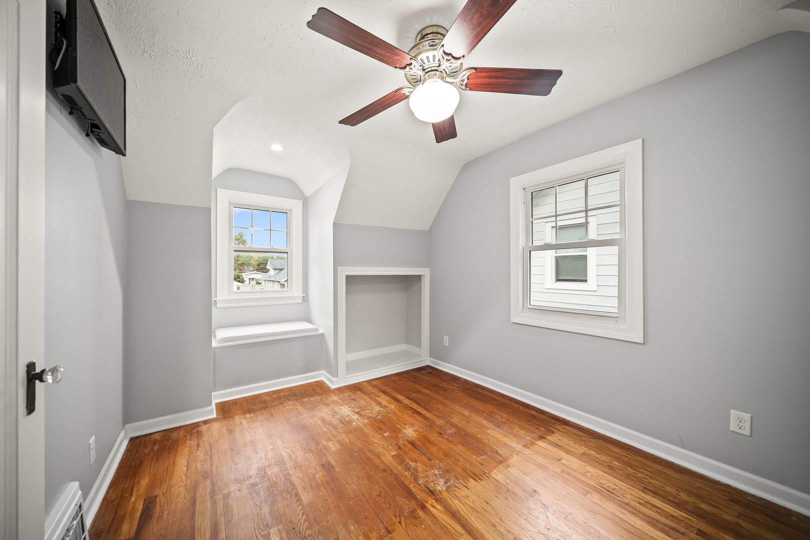 2421 14th Avenue Property Photo 16