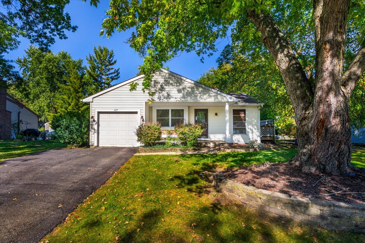 417 Travelaire Avenue Property Photo 1
