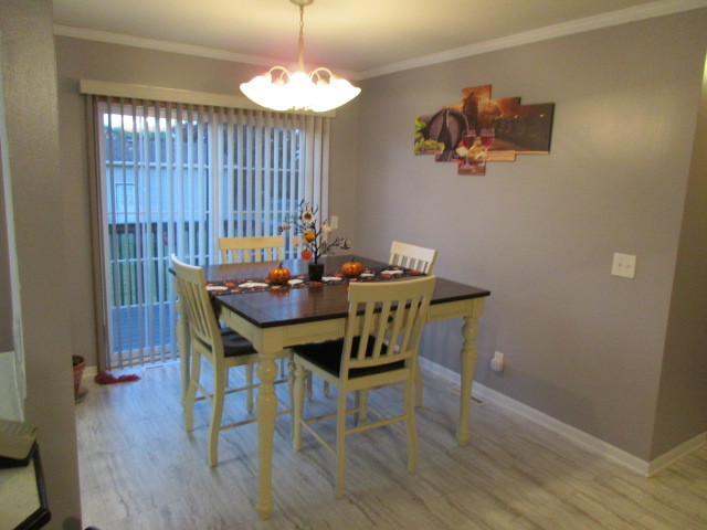 894 Meadowlark Circle Property Photo 7
