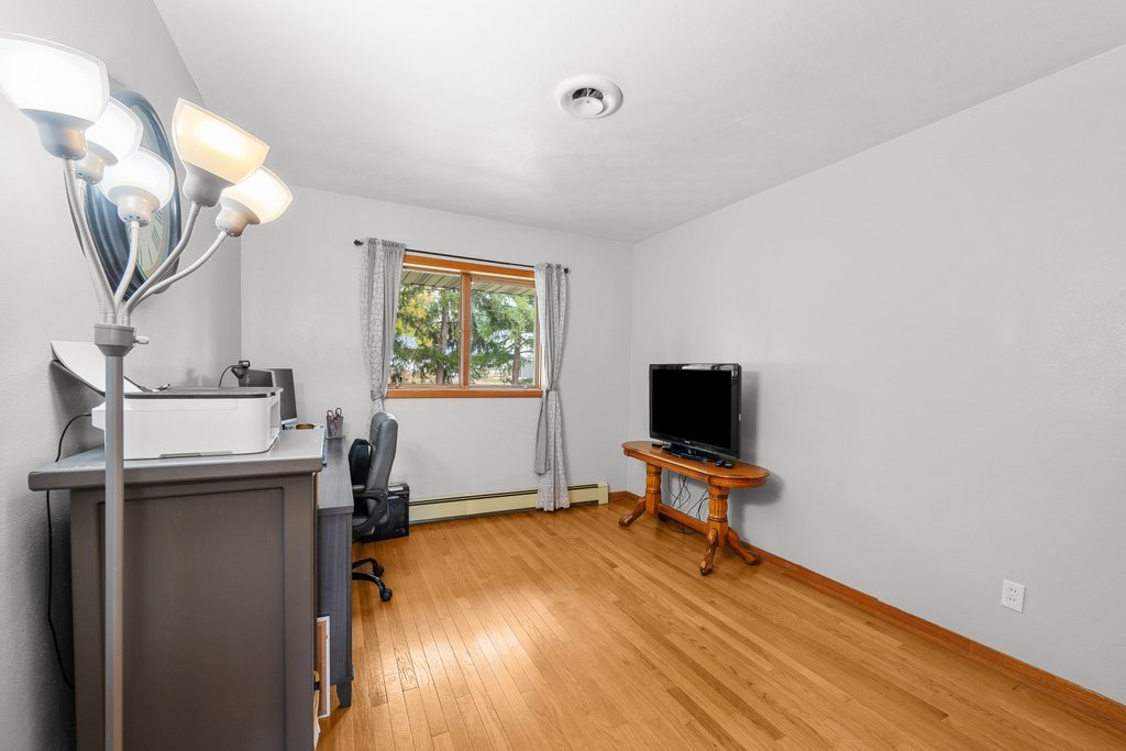 322 11th Place Property Photo 26