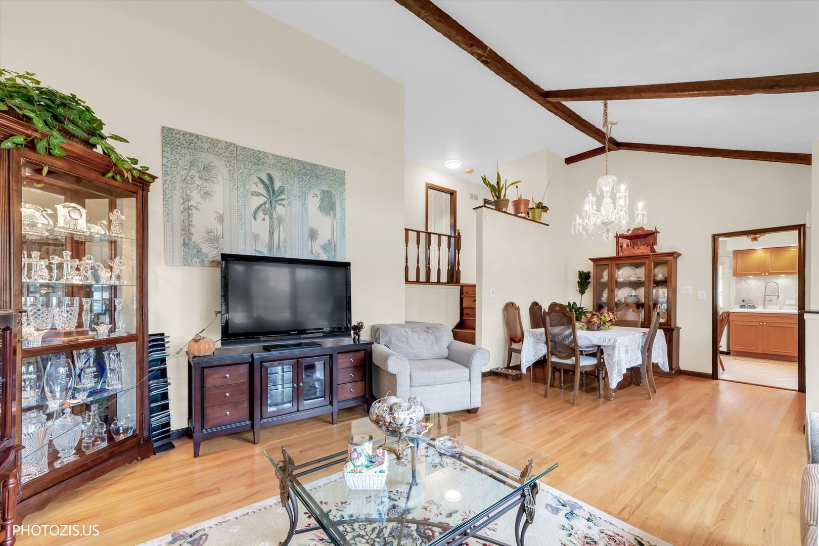 8811 N Merrill Street Property Photo 7