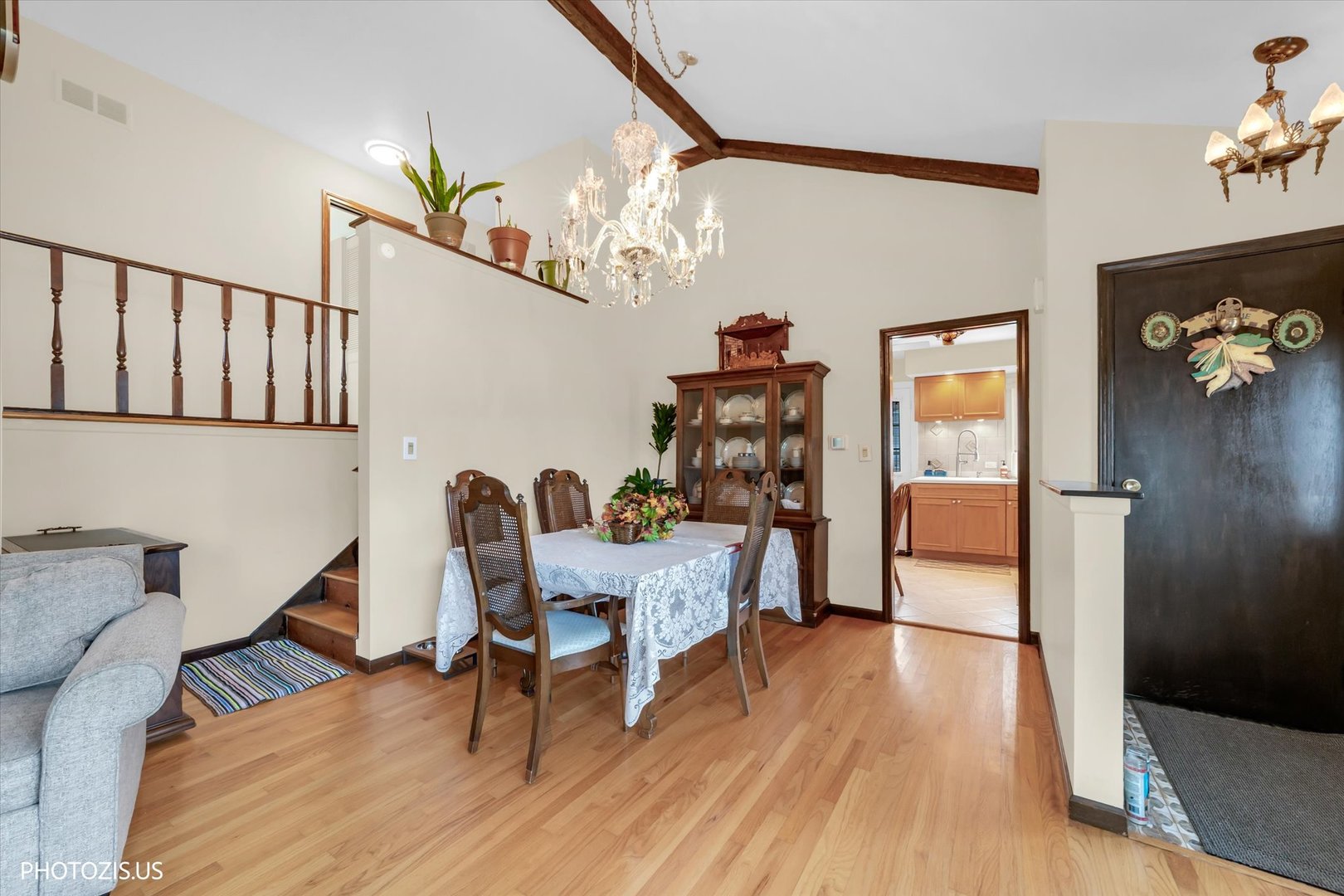 8811 N Merrill Street Property Photo 11