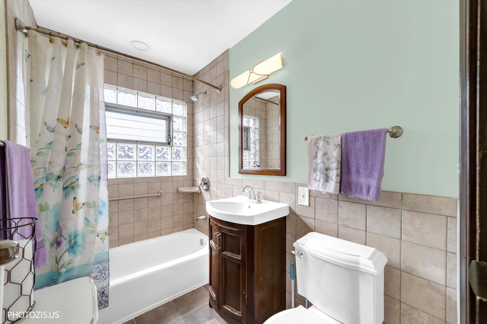 8811 N Merrill Street Property Photo 20