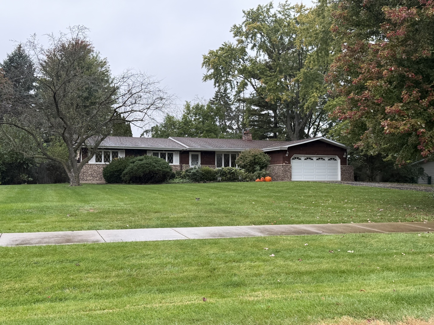 1634 Indian Hill Drive Property Photo 1