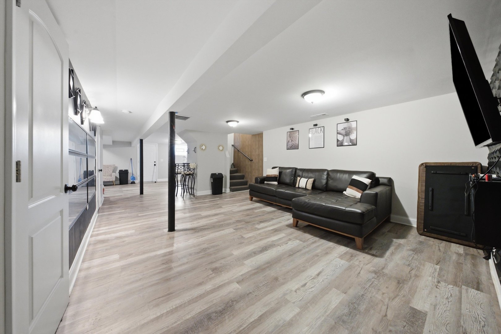 12785375 Property Photo 18