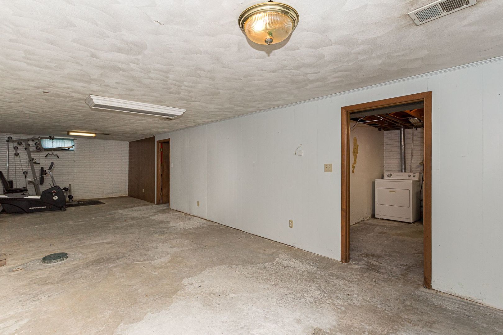 2524 W 43rd Street Property Photo 19