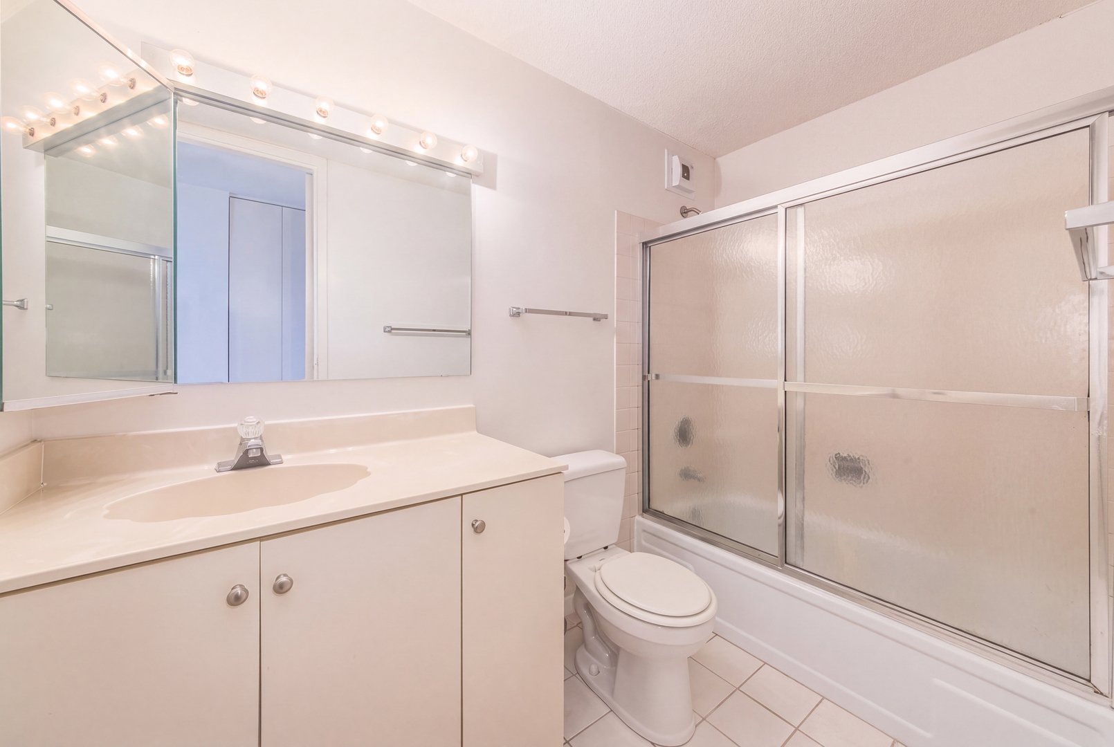 405 N Wabash Avenue 4004 Property Photo 13