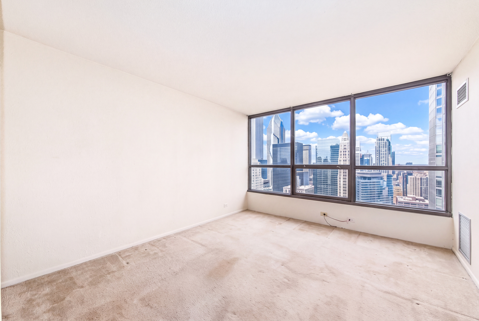 405 N Wabash Avenue 4004 Property Photo 22