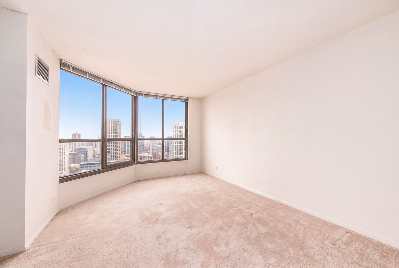 405 N Wabash Avenue 4004 Property Photo 24